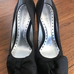 BCBGIRLS PEEP TOE STYLE SHOES
